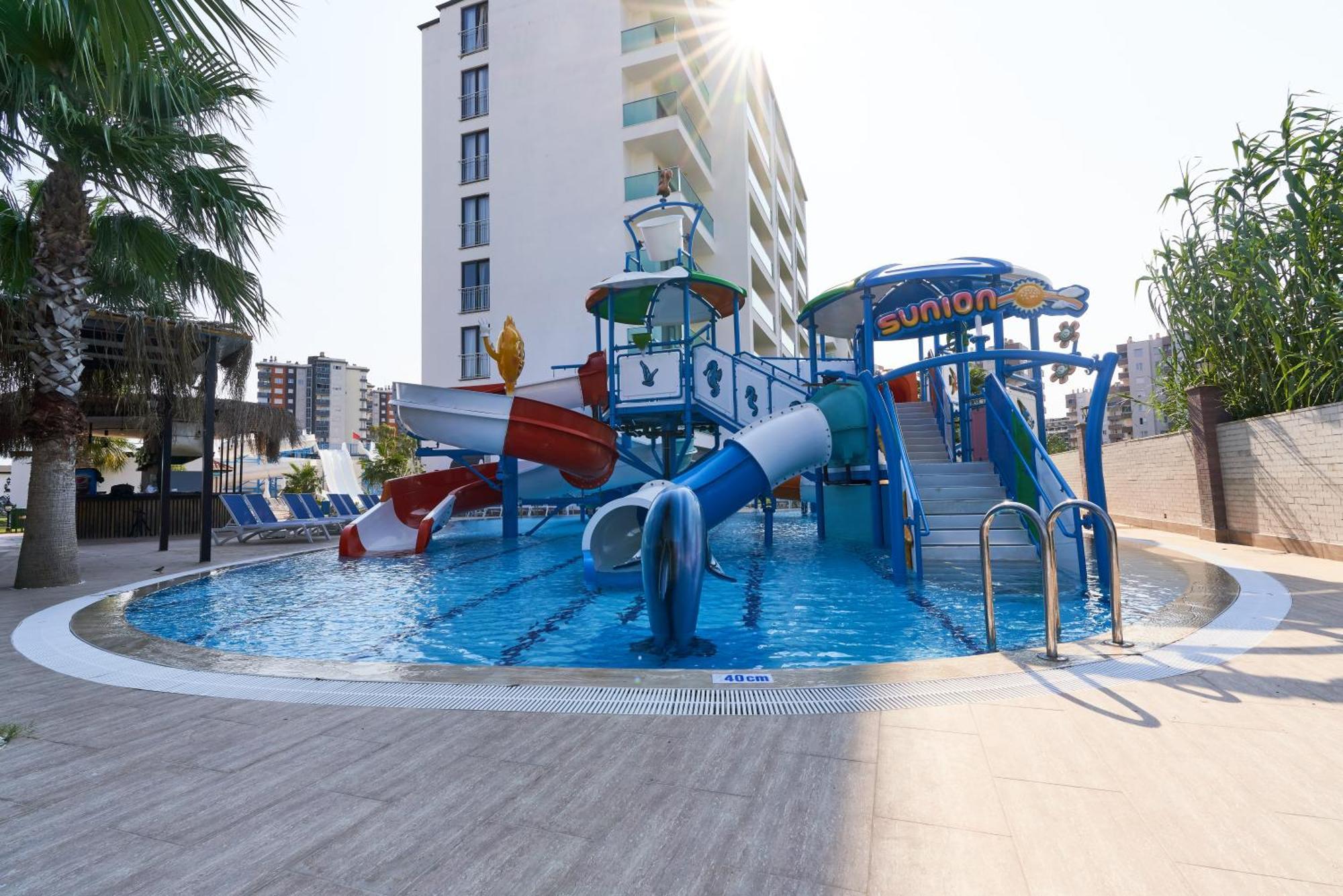 Lavia Lara Antalya