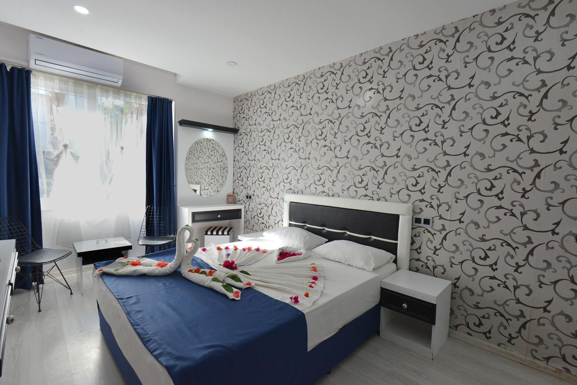 La Rezidans Hotel 3*
