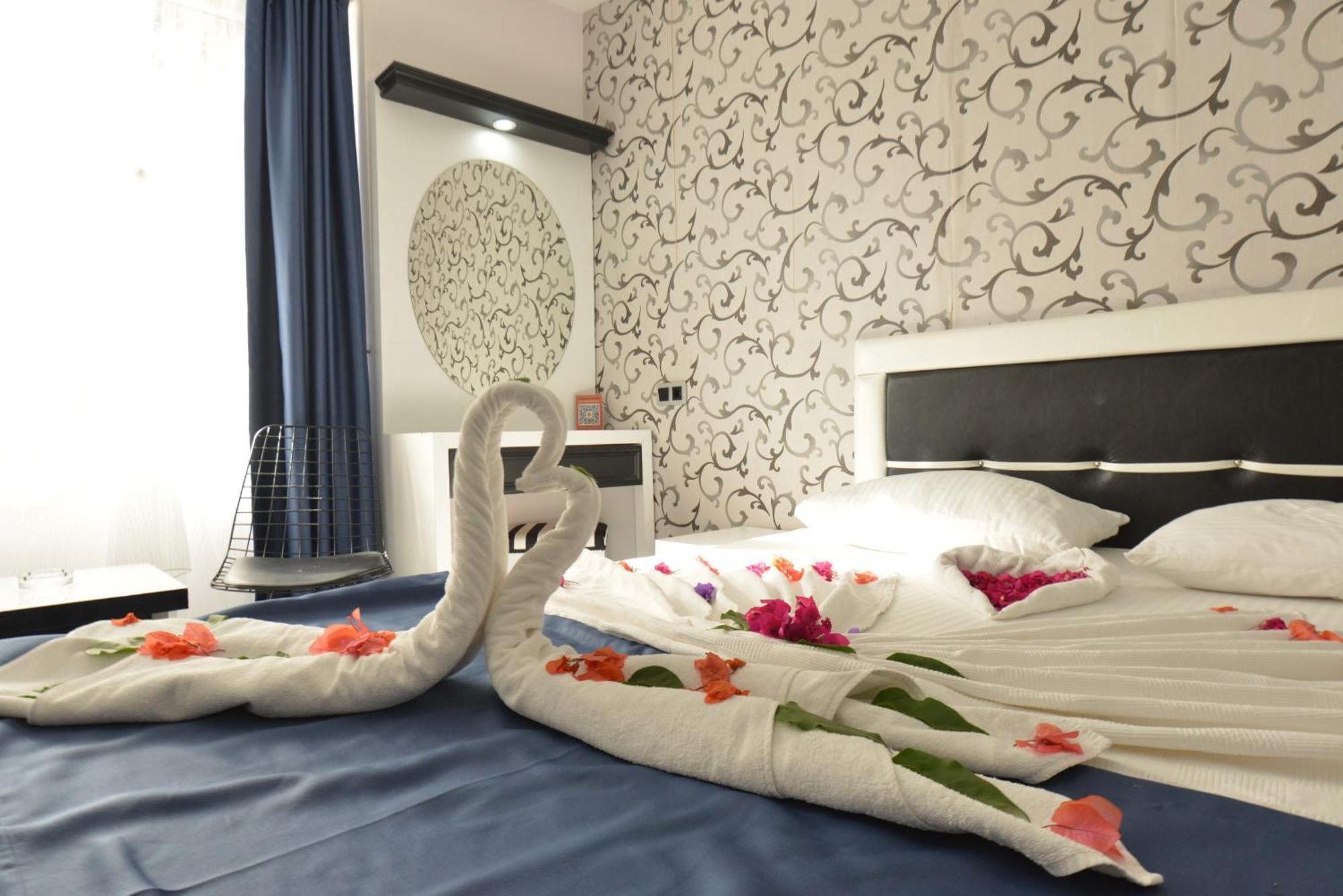 La Rezidans Hotel 3*