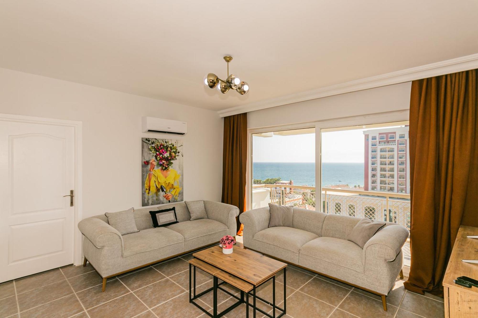 Lara Antalya