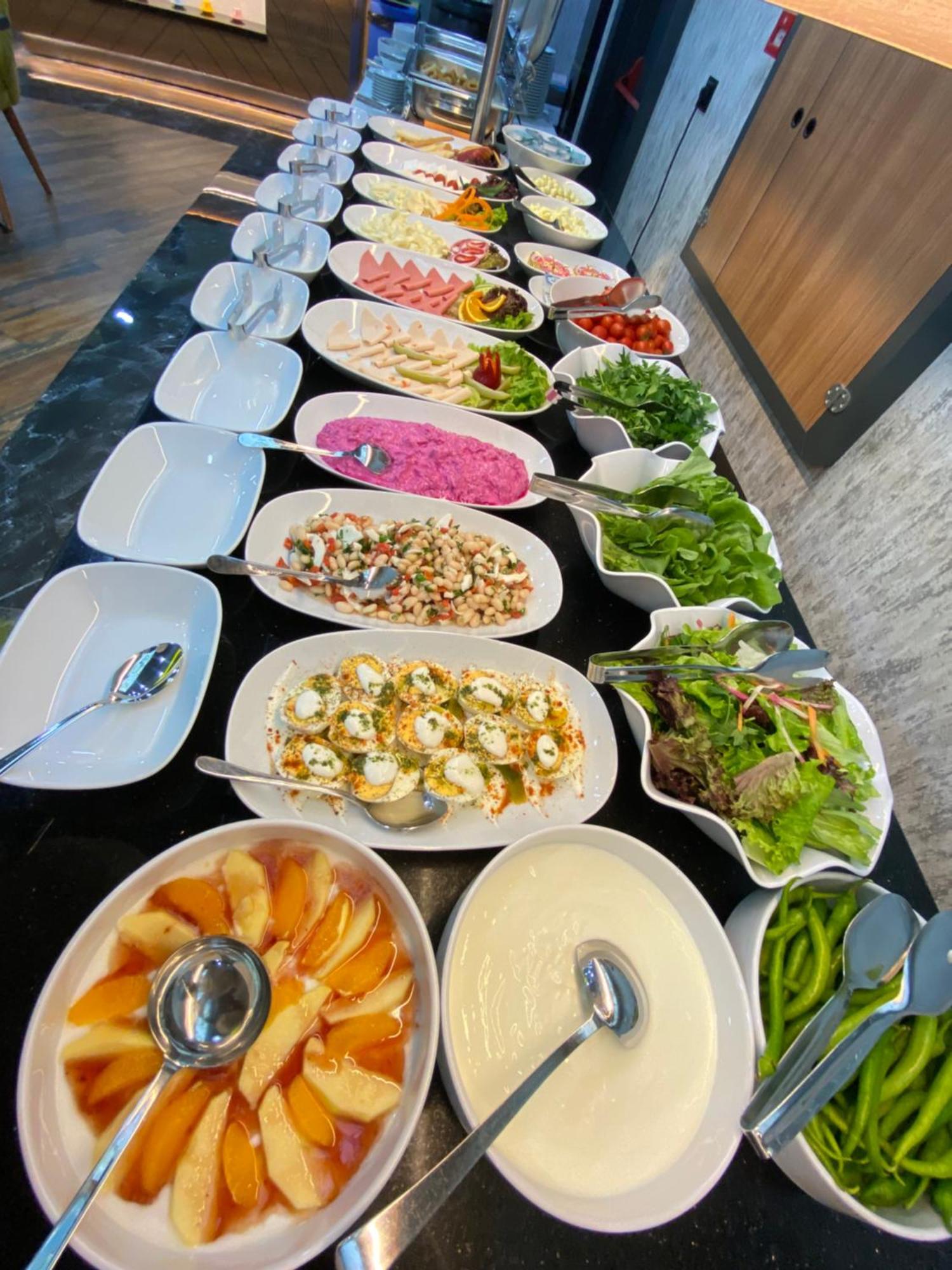 Hotel Grand Nergiz 3*