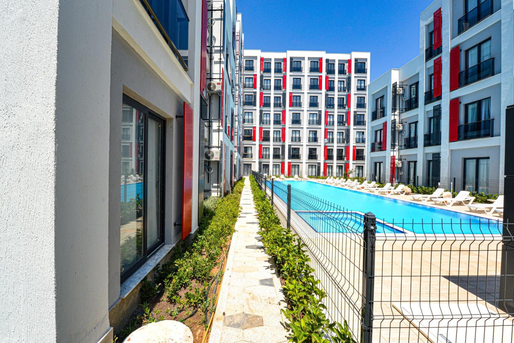 C Airport Apartment *