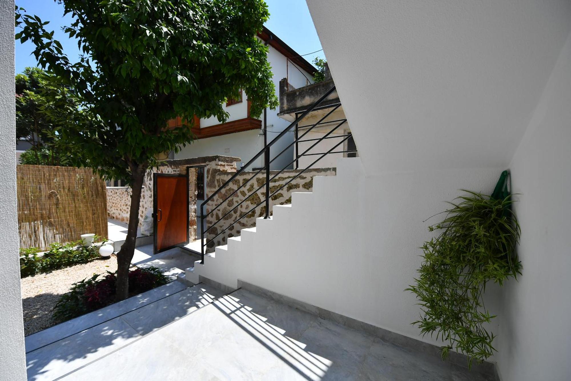 Italic Otel *