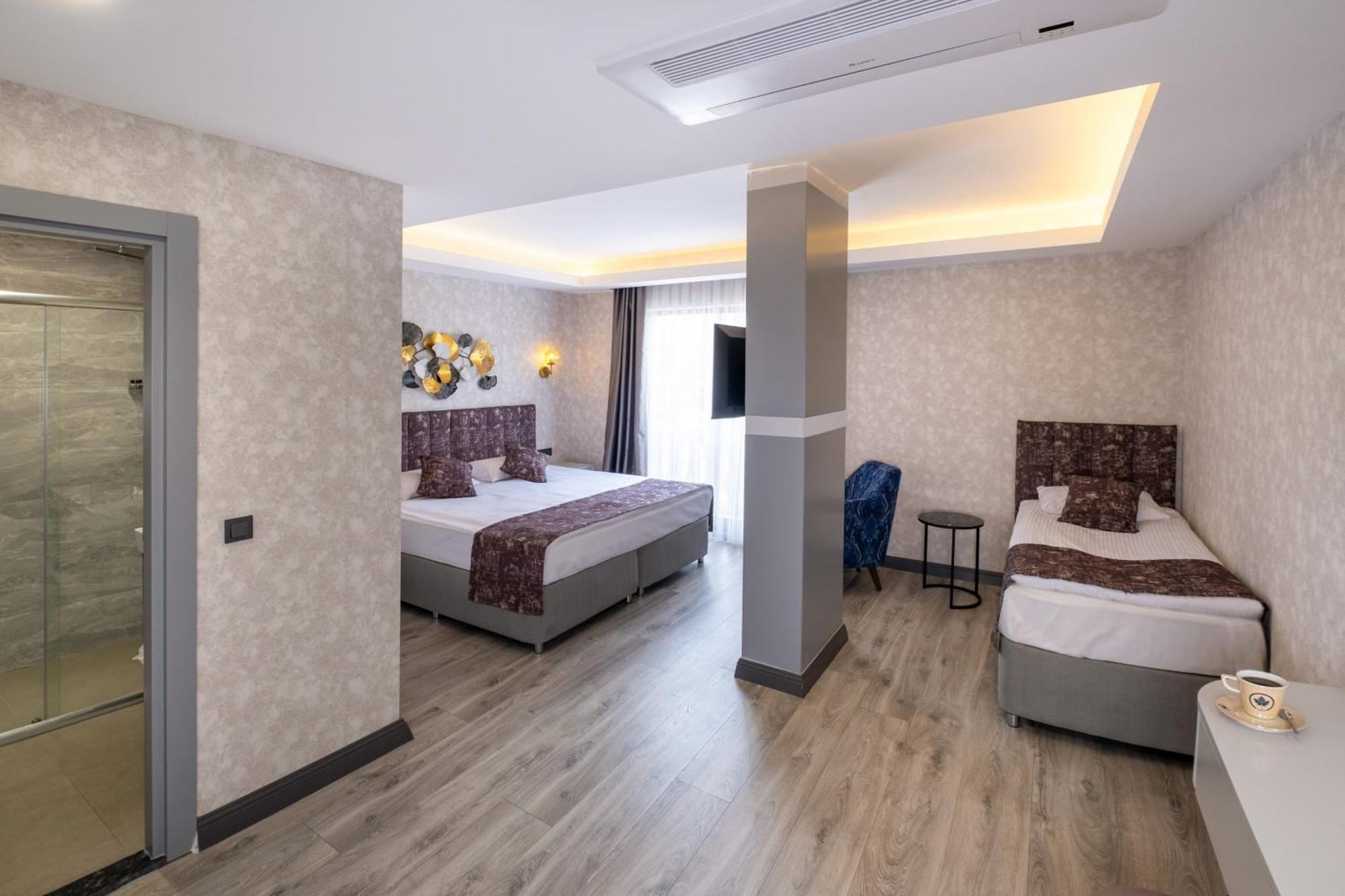 Hotel Avion