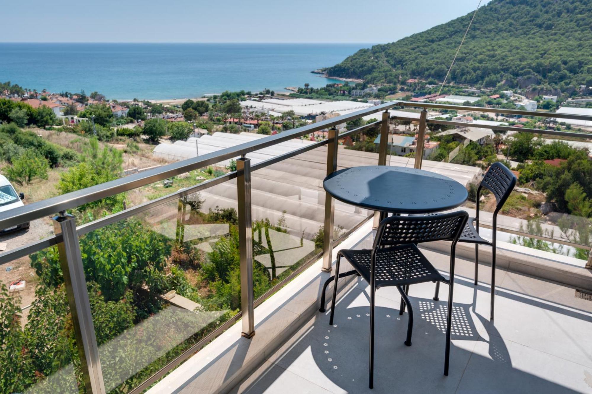 Aparthotel Begonvilla Homes Karaoez