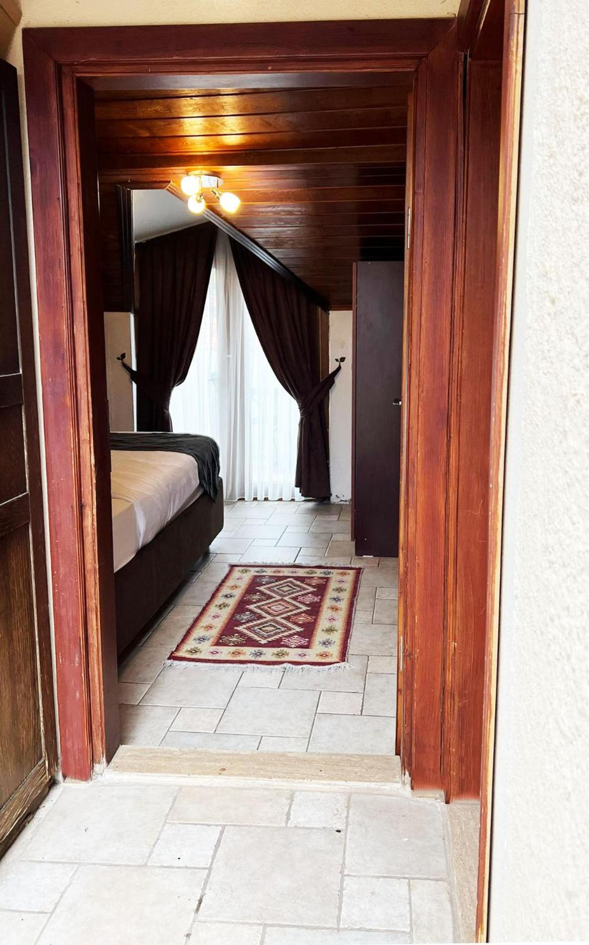 Cicerone Otel 4*