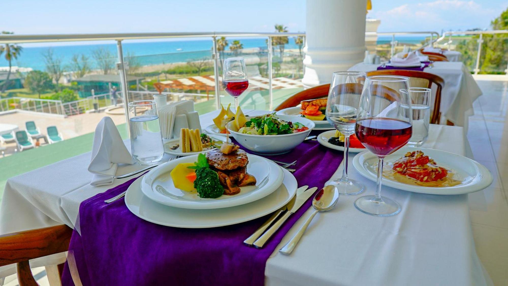 Clover Magic Seagate Belek Antalya