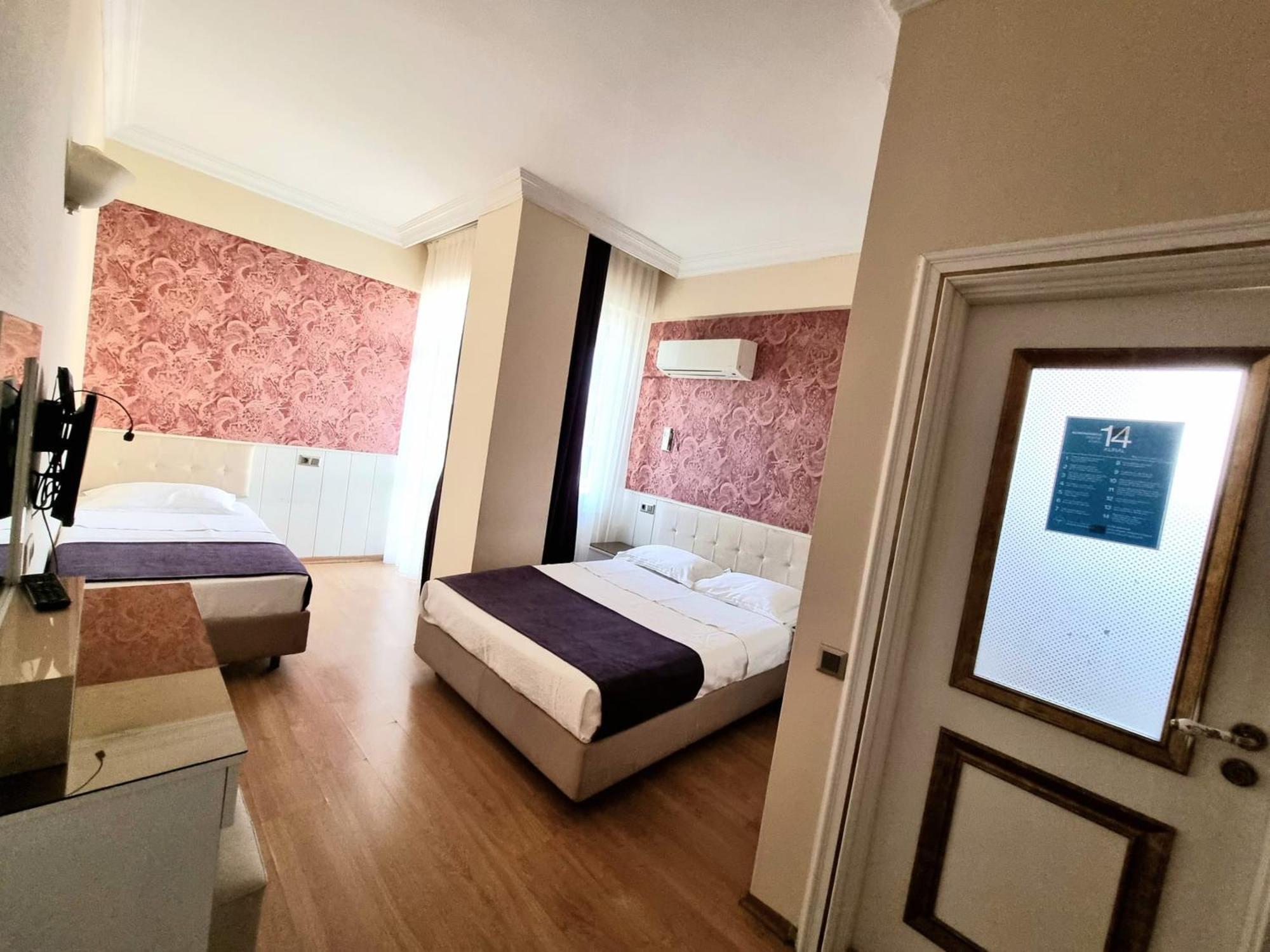 Perlo Hotel 3*