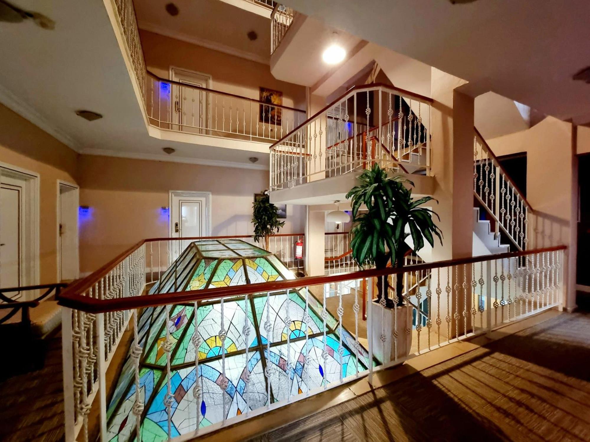 Perlo Hotel
