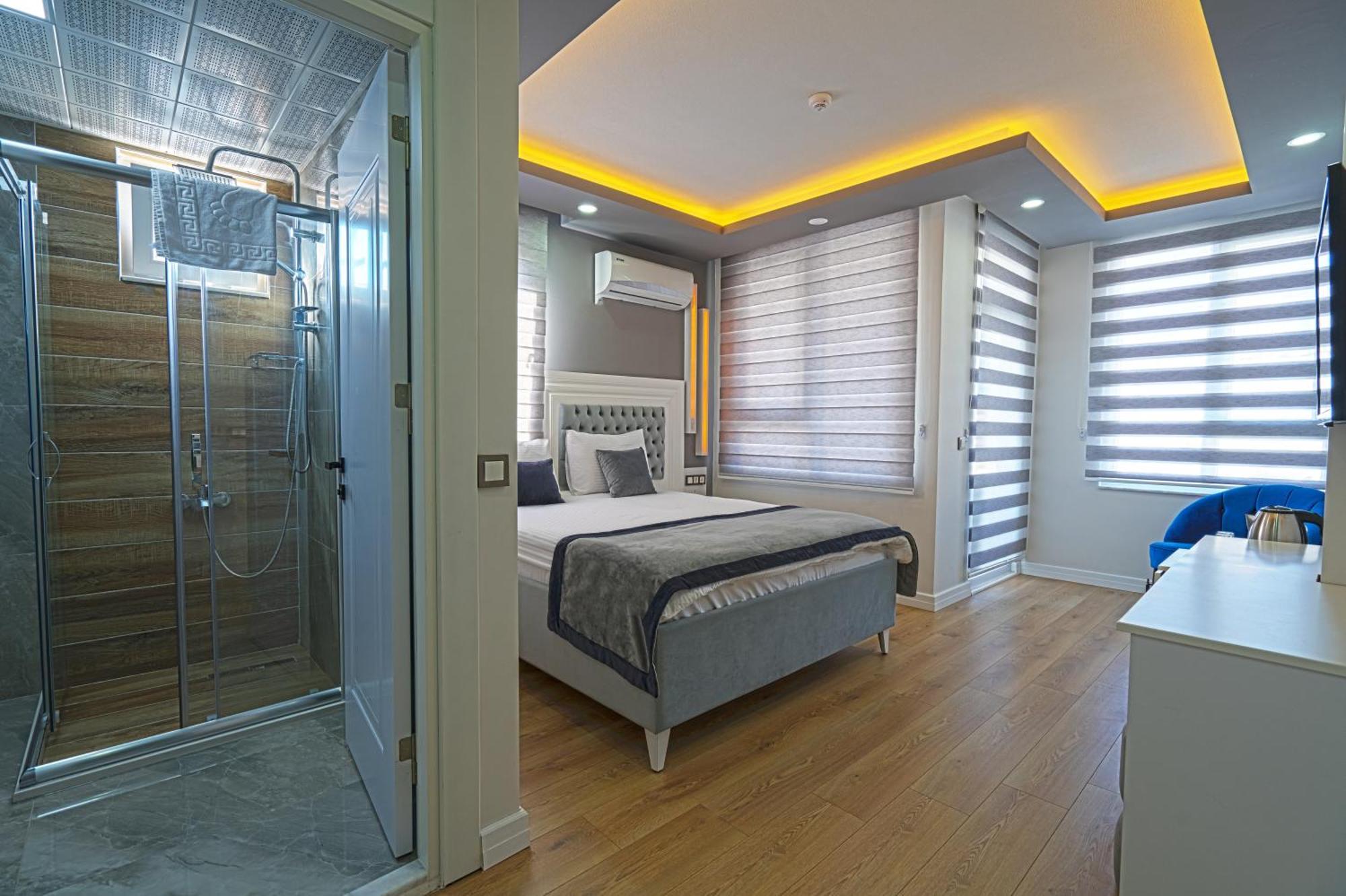 Mira Otel *