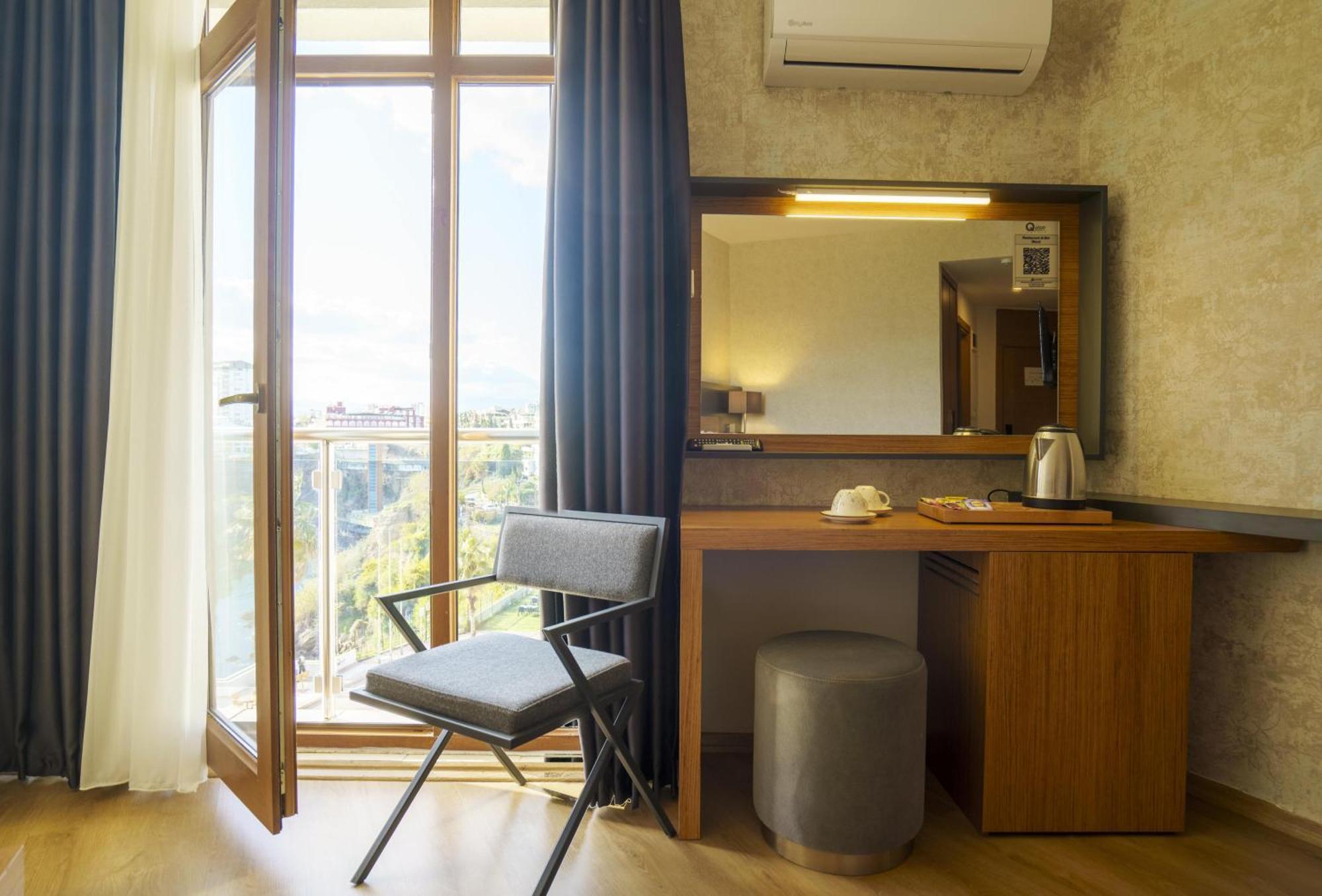 Qinn Hotel Antalya