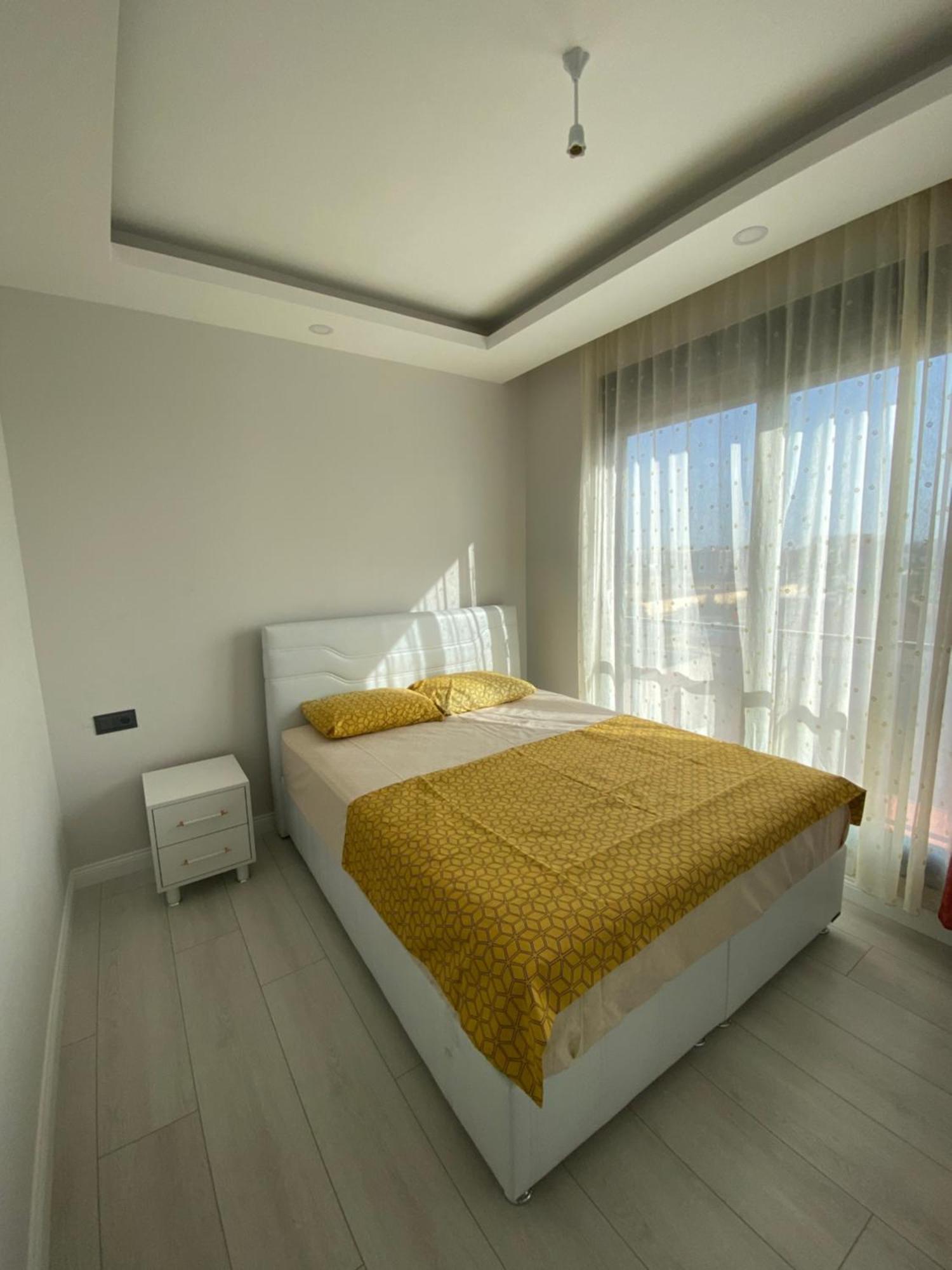 Appartement Havalimanina Yakin Havuzlu 1+1 Lux *