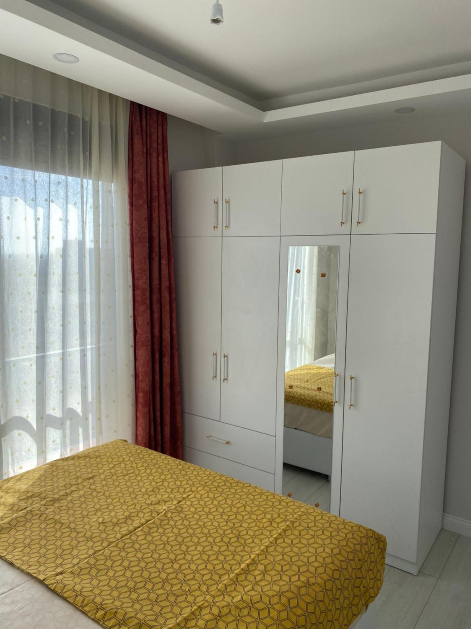 Havalimanina Yakin Havuzlu 1+1 Lux Appartement *