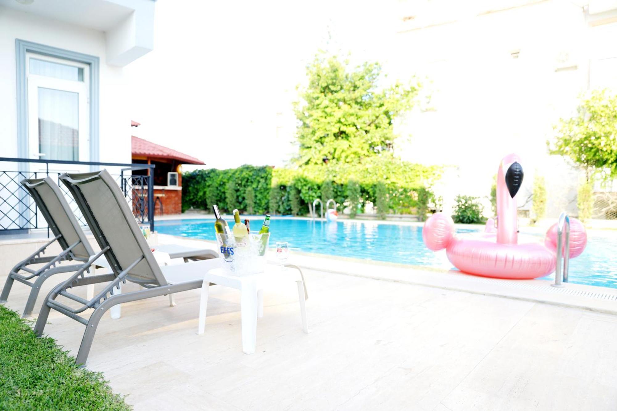 Aparthotel Akin Apart And *