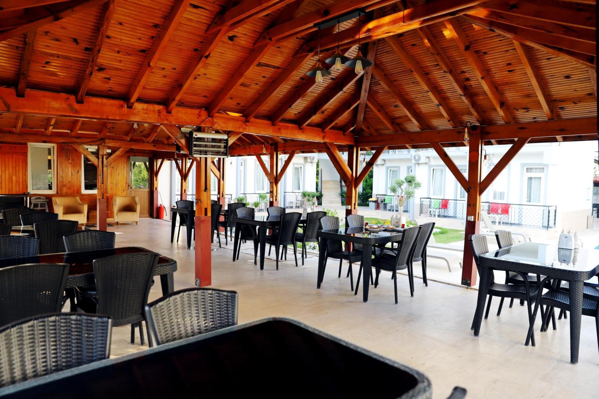 Akin Apart And Aparthotel *