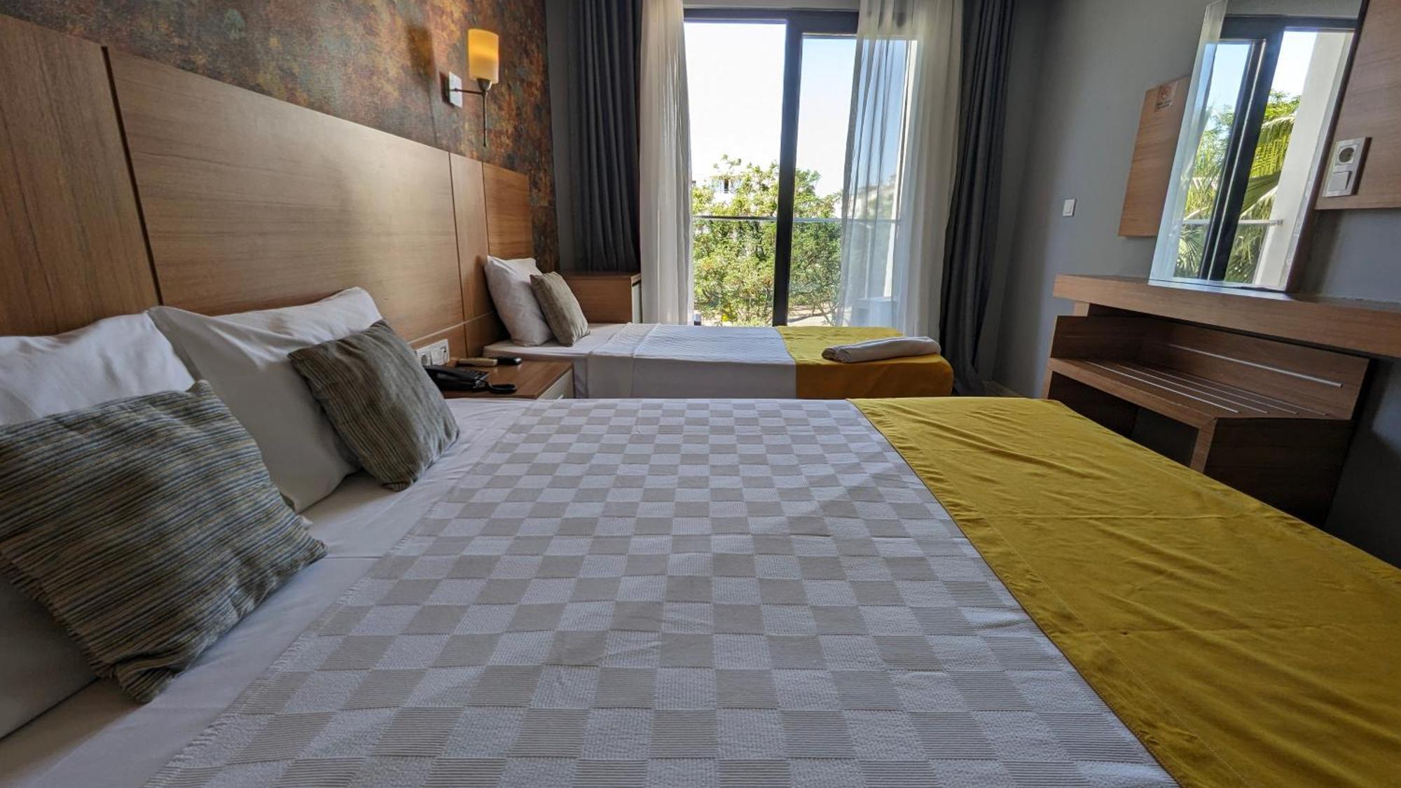 Hotel Ramona 3*