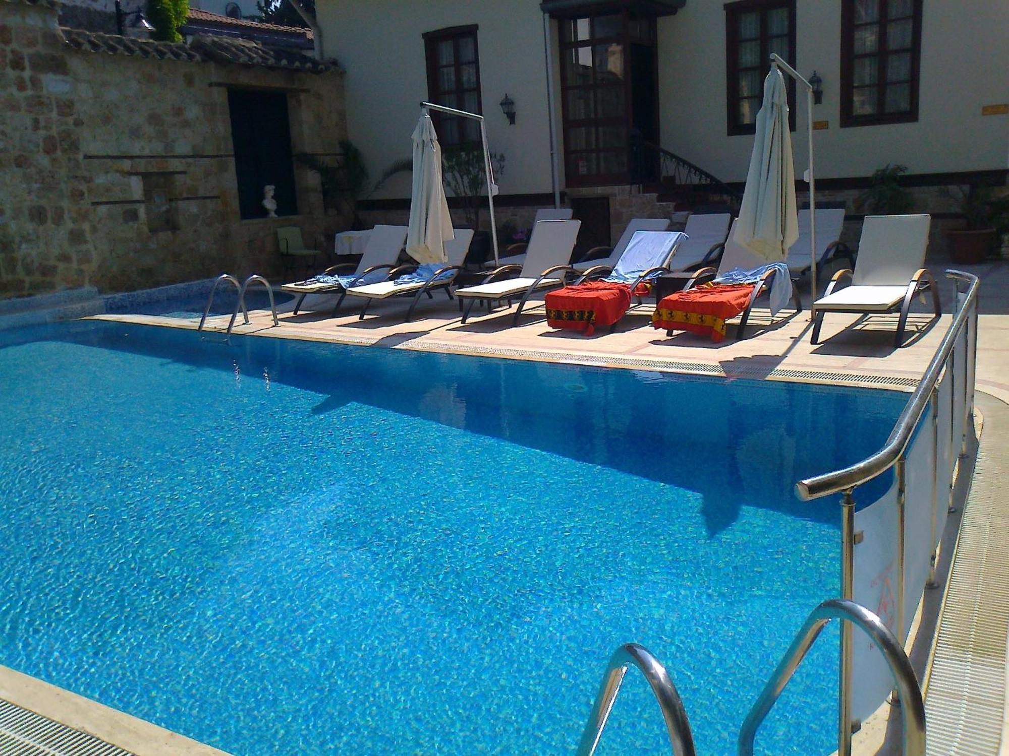 Hotel Dogan 3*