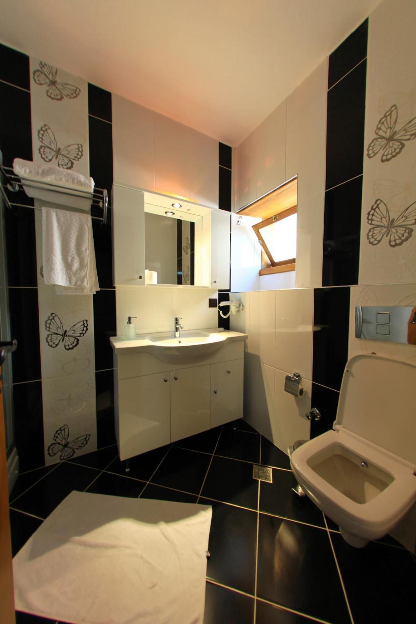 Gasthof Bacchus 2*