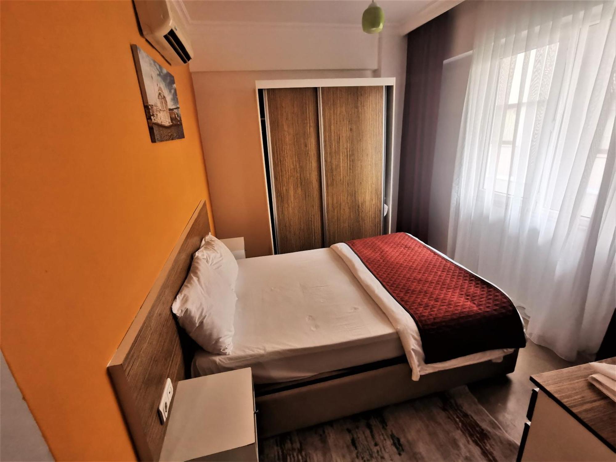 Aparthotel Maya Apart *