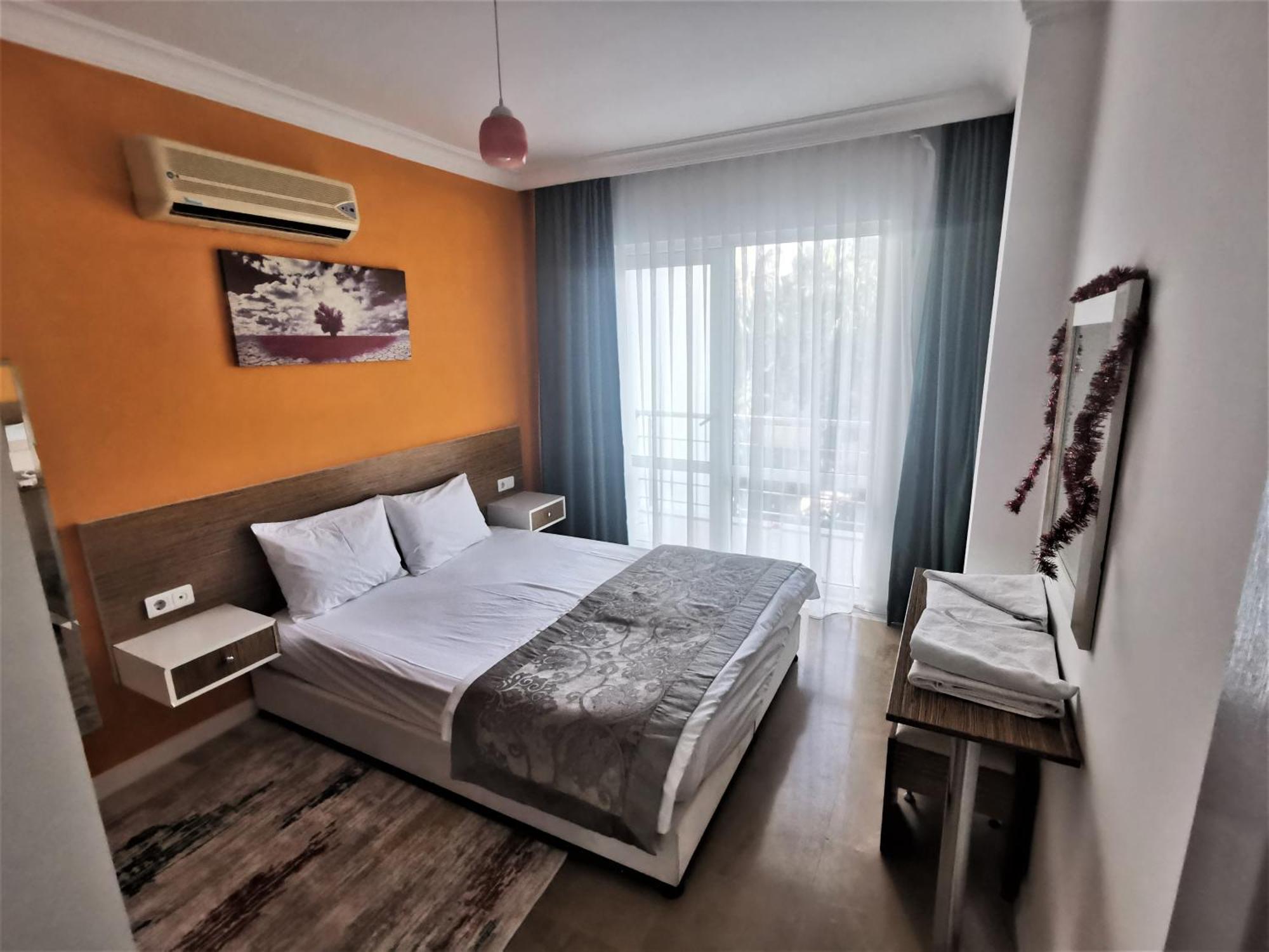 Aparthotel Maya Apart *