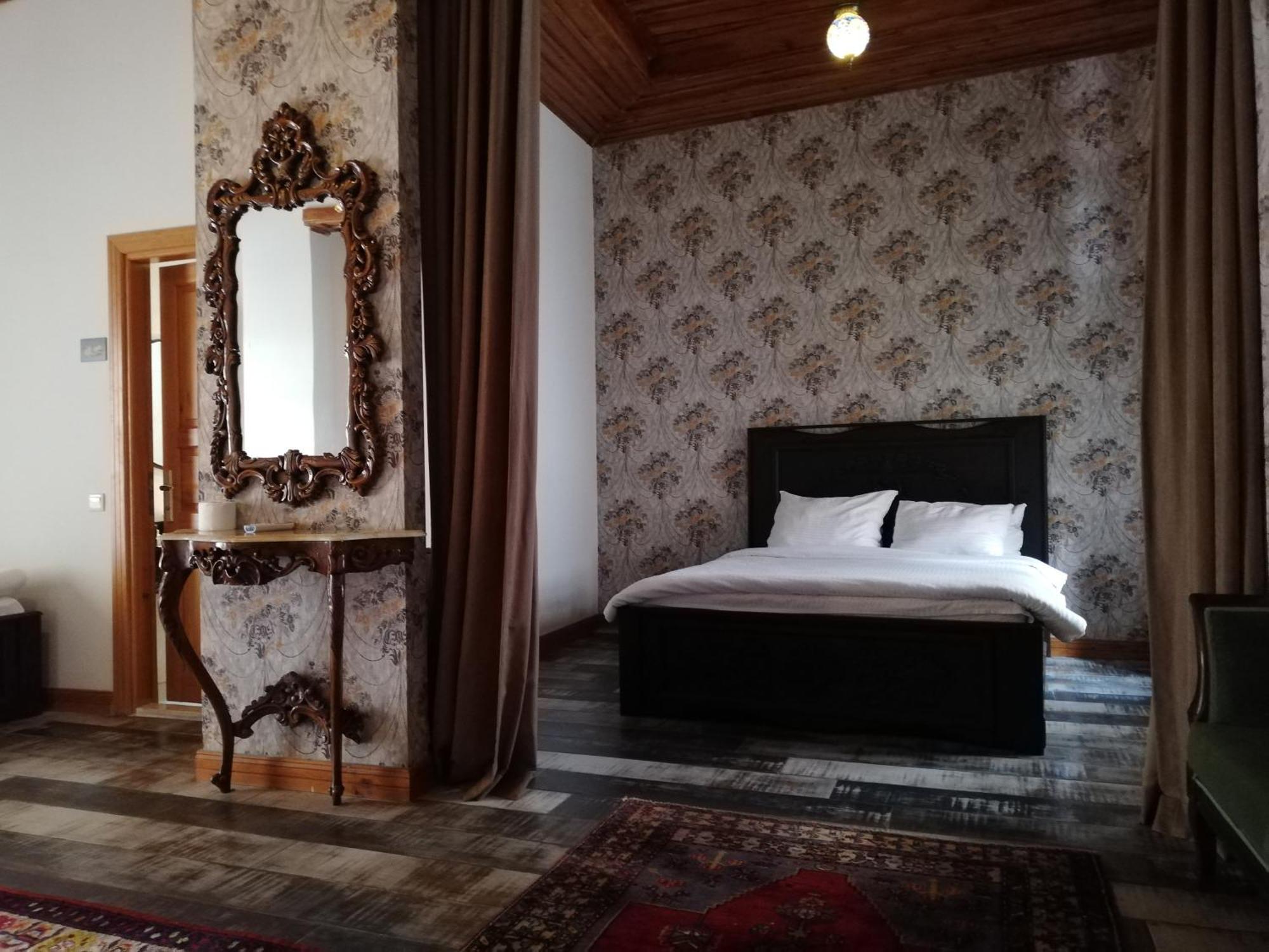 Hotel Woo Town 3*