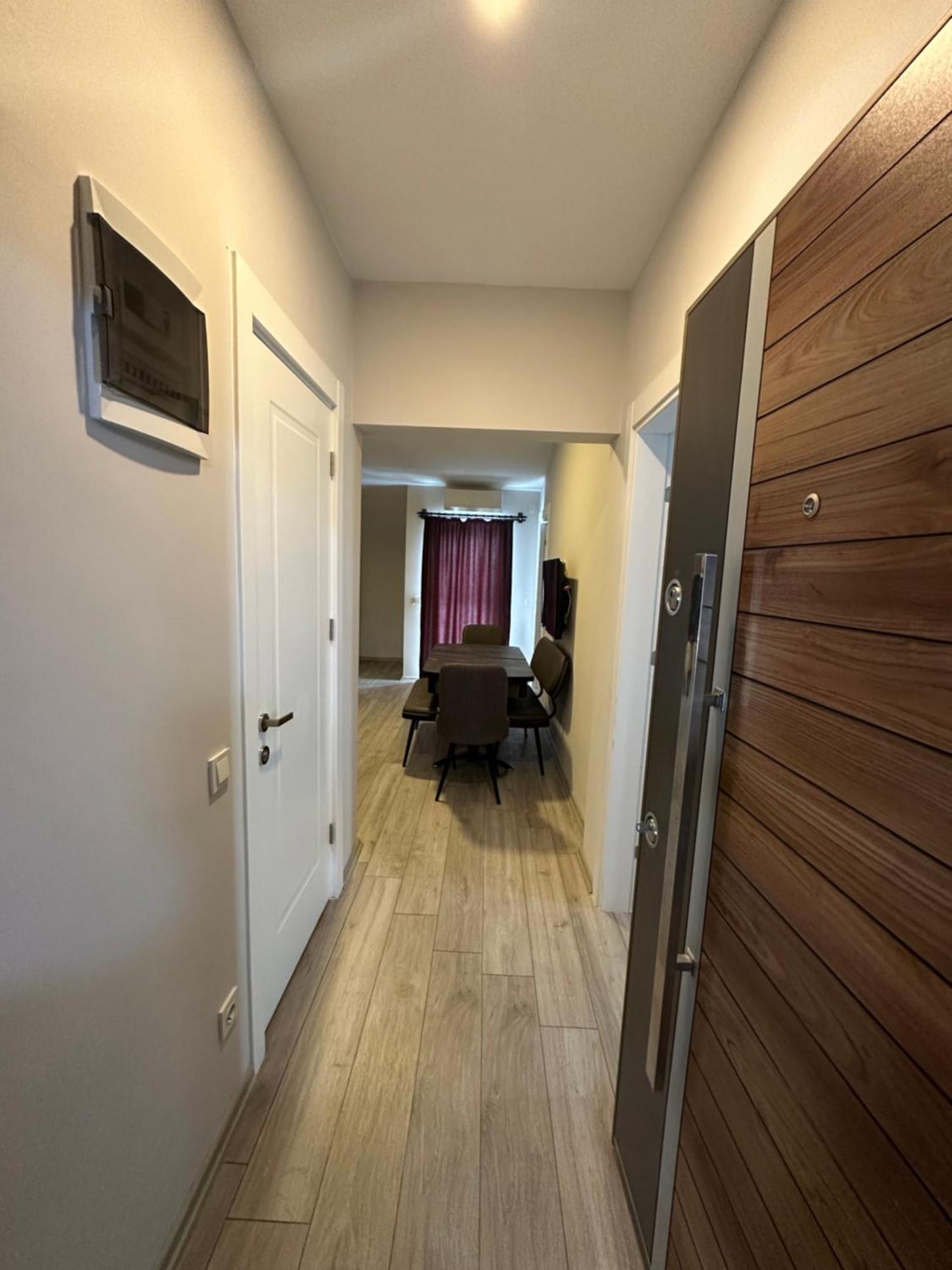 Aparthotel Real Homes Lara