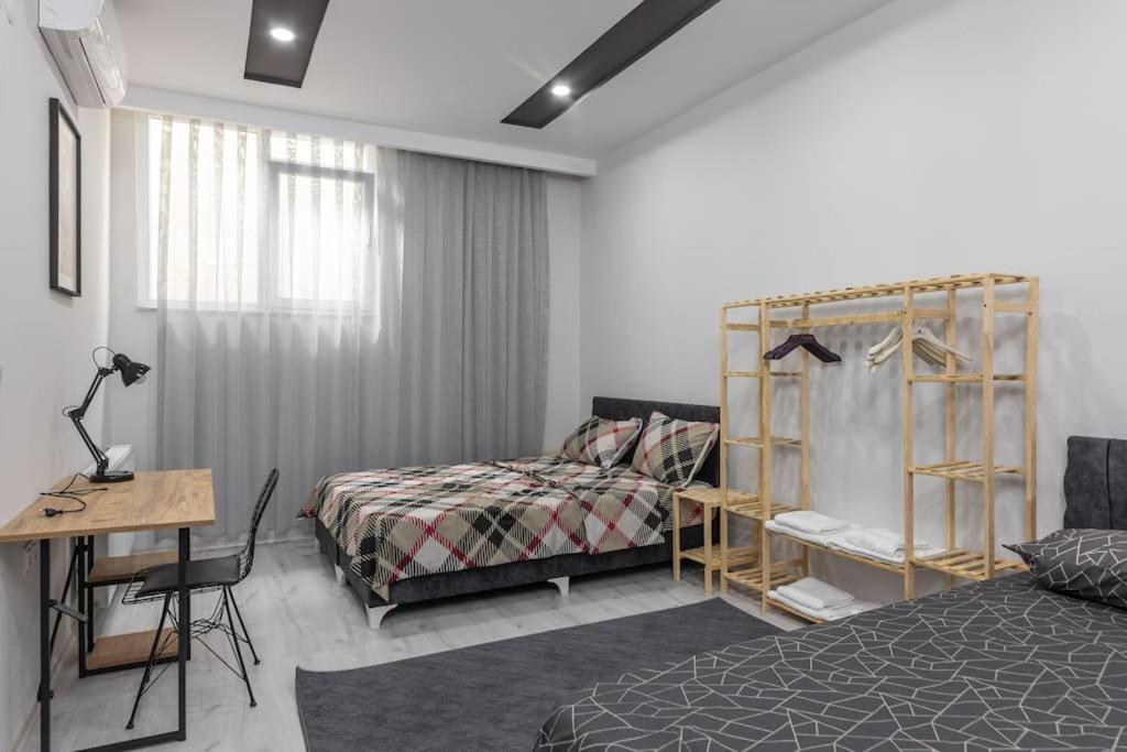7-sehir Merkezinde 4 Yatak Odali Apartment