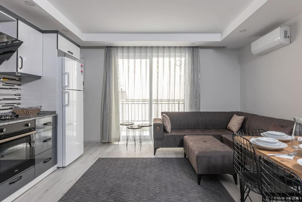 1-kaleici Ve Markantalya'ya Yakin Bueyuek Ev Appartement Antalya