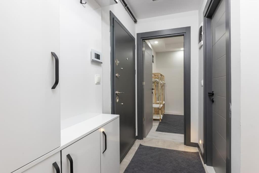 1-kaleici Ve Markantalya'ya Yakin Bueyuek Ev Appartement Antalya