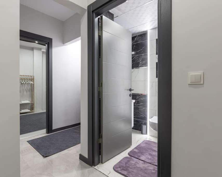 Appartement 1-kaleici Ve Markantalya'ya Yakin Bueyuek Ev
