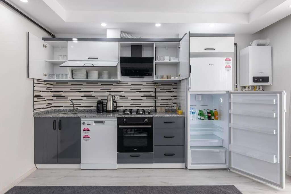 1-kaleici Ve Markantalya'ya Yakin Bueyuek Ev Appartement *
