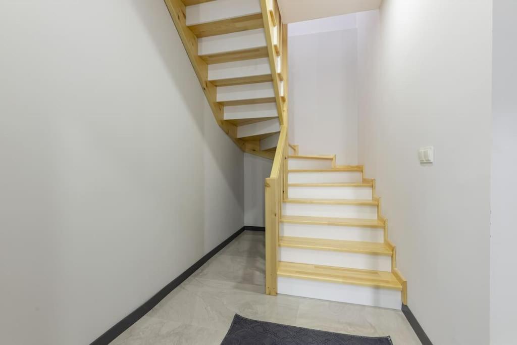 Appartement 1-kaleici Ve Markantalya'ya Yakin Bueyuek Ev Antalya