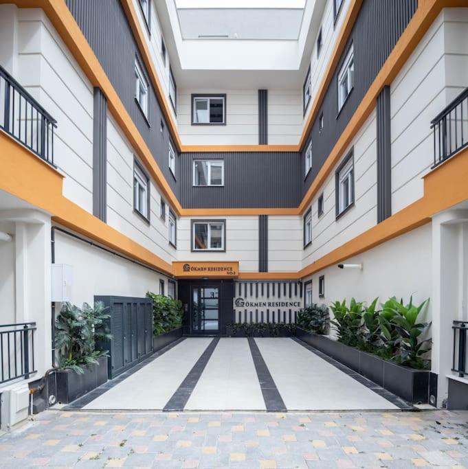1-kaleici Ve Markantalya'ya Yakin Bueyuek Ev