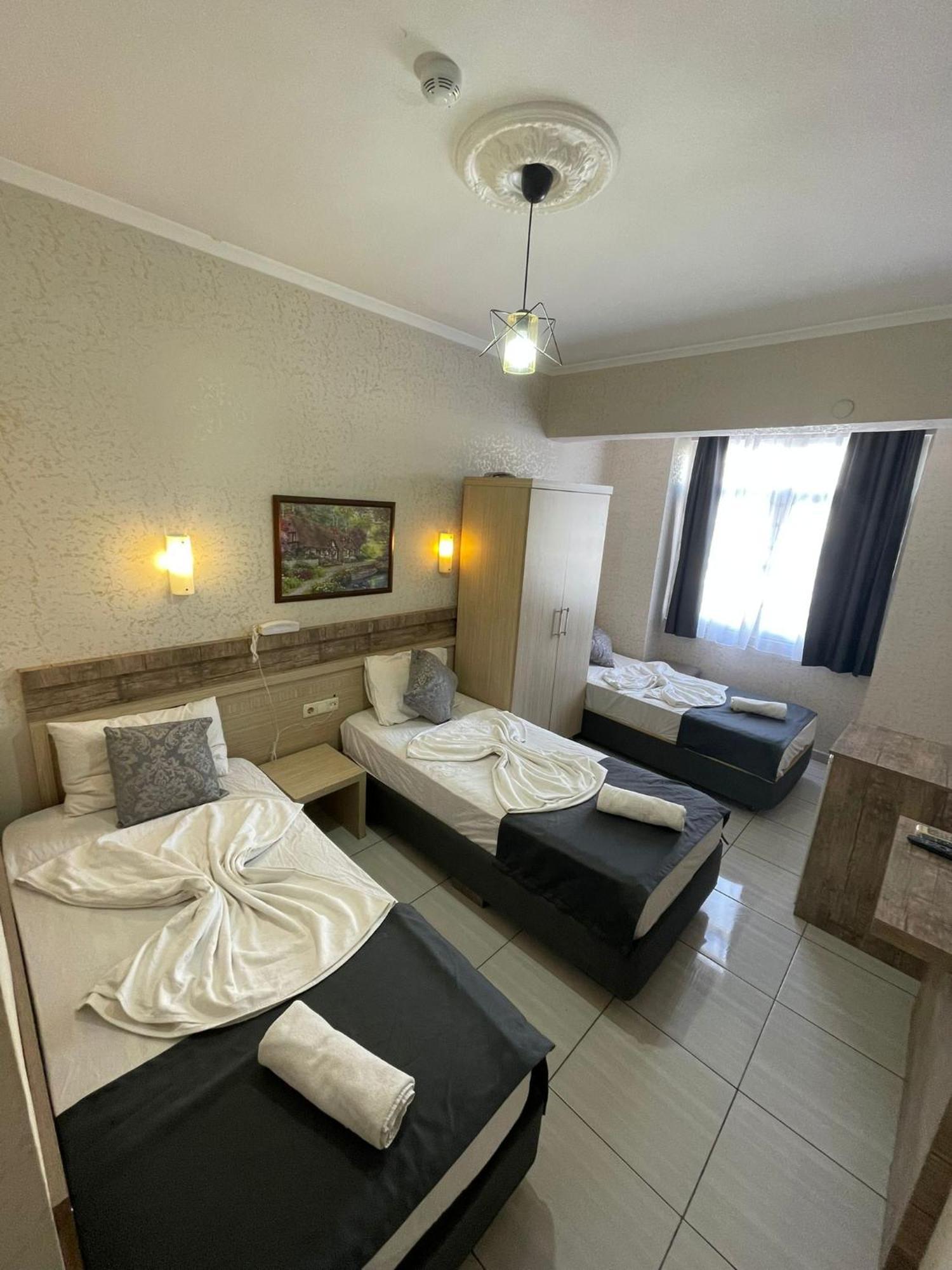 Denizhan Hotel 2*
