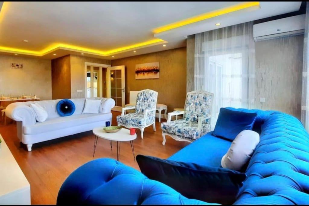 Muekemmel Konum Antalya