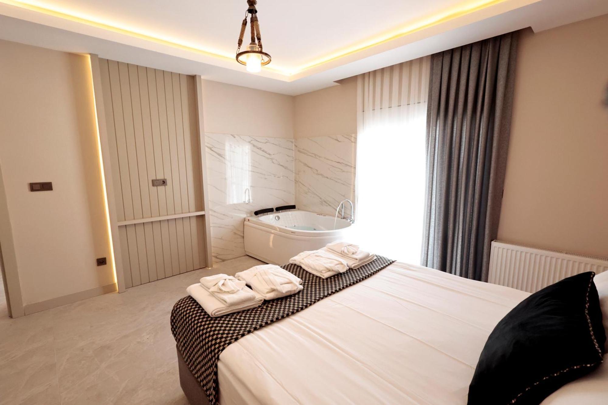 Aparthotel Livia