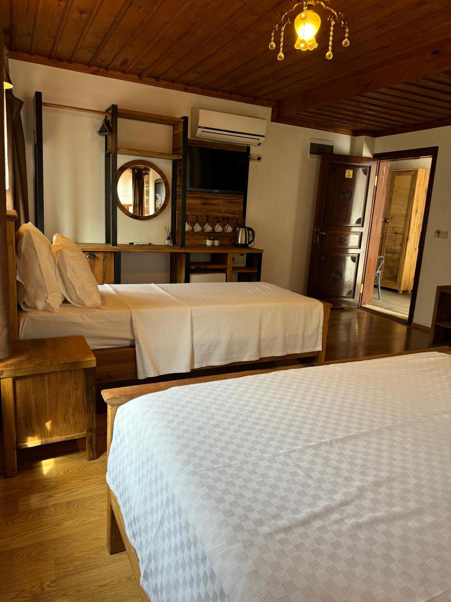 Casa Franco Old Town Hotel 2*