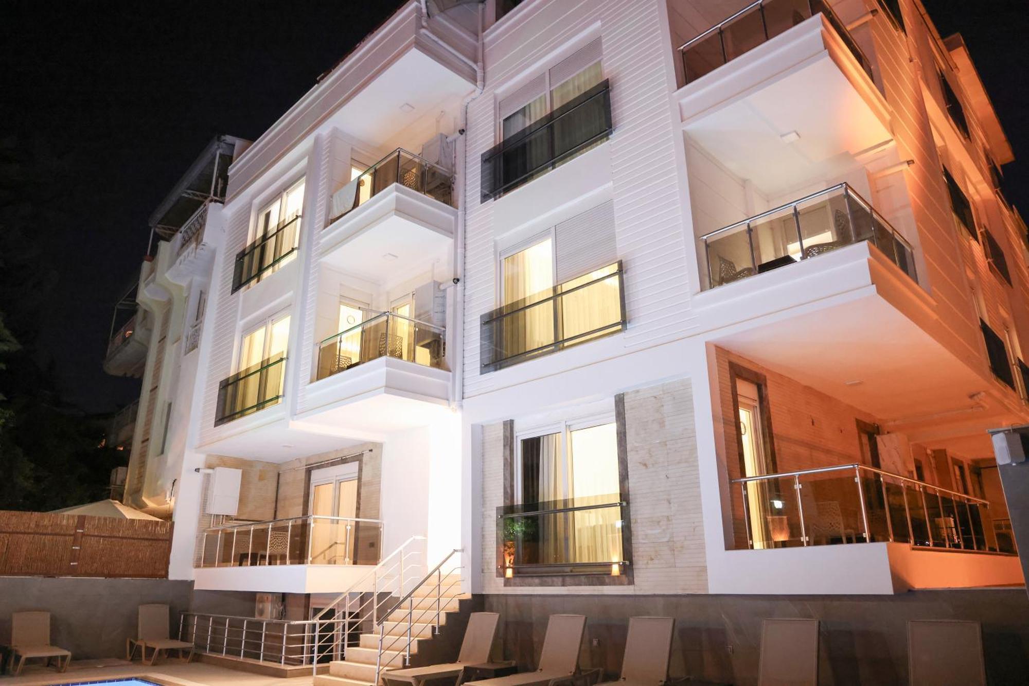 Aparthotel Livia
