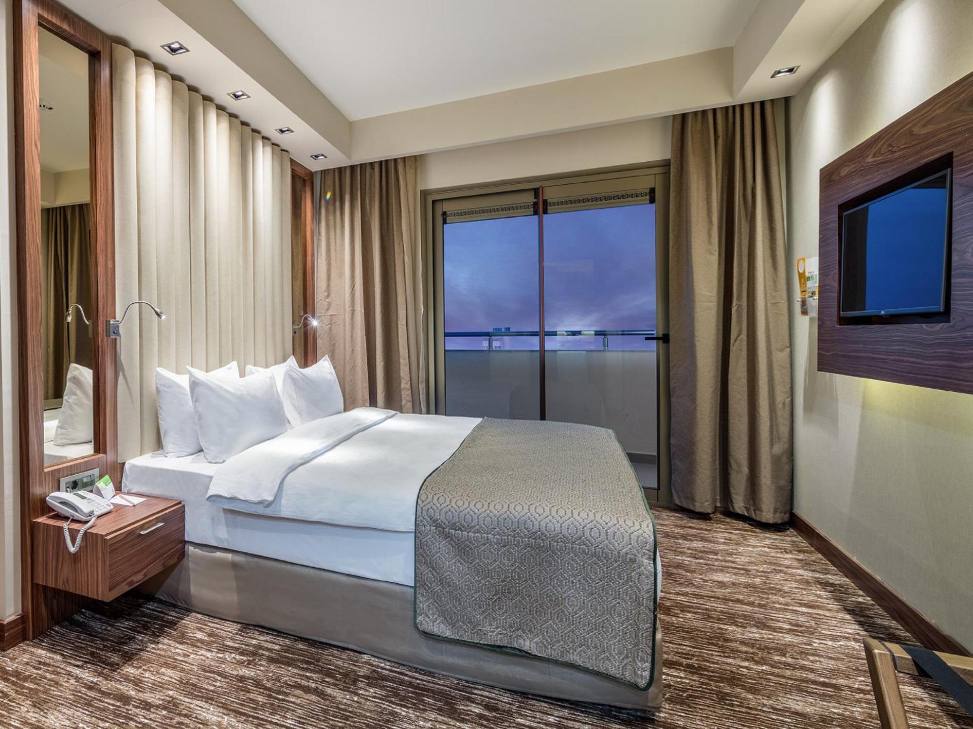 Hotel - Lara By Ihg