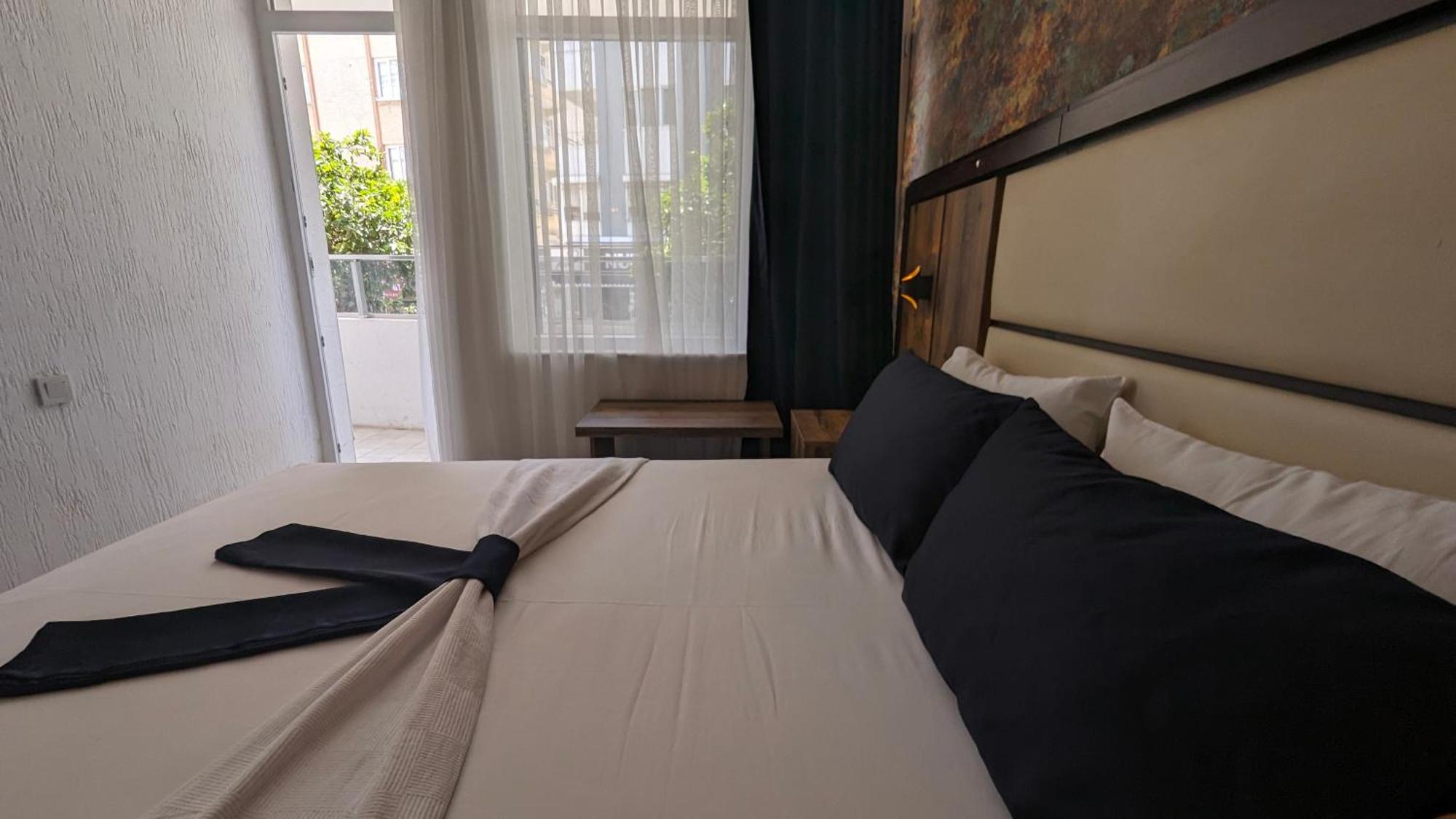 Ramona Kale Hotel