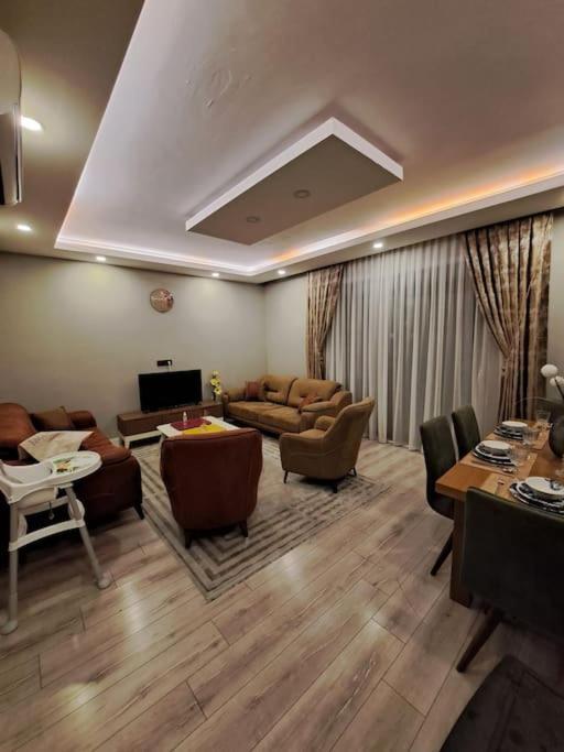 Villa Isra 5 1 Bedroom Private Pool And Garden
