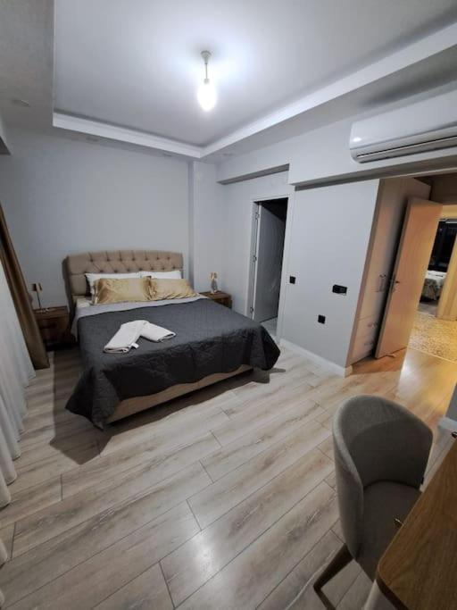 Isra 5 1 Bedroom Private Pool And Garden