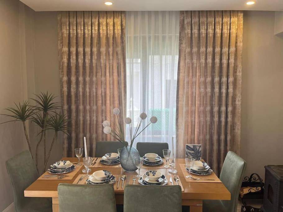 Isra 5 1 Bedroom Private Pool And Garden Antalya