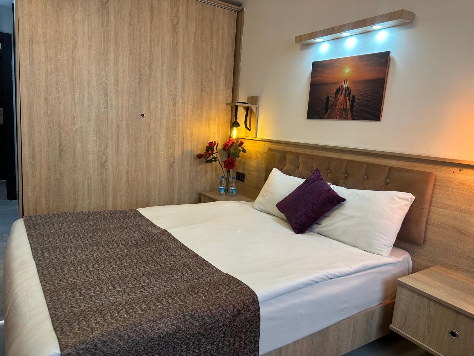 Otel Beyond