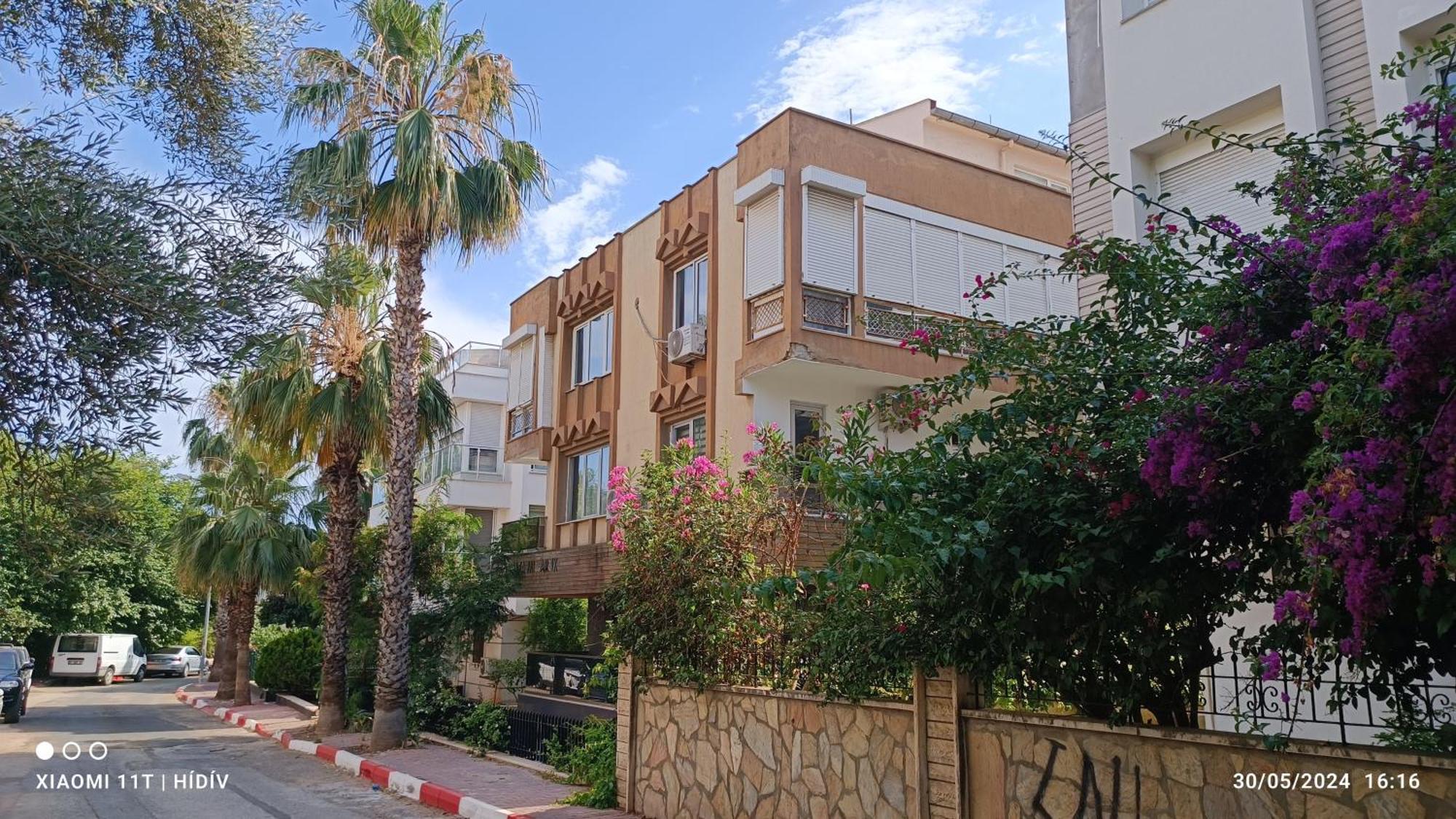 Appartement Lara'da Modern Bir Vaha Antalya