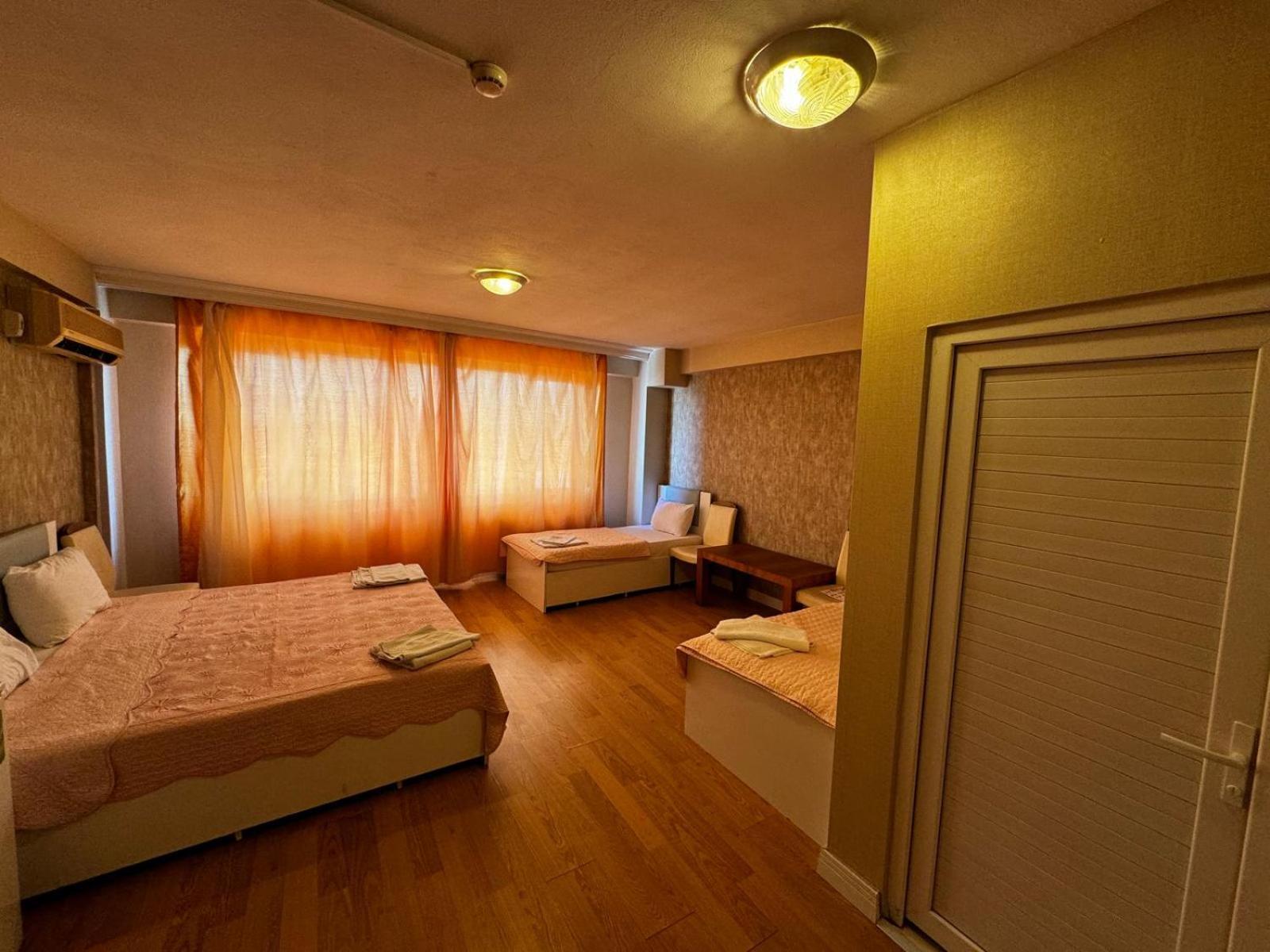 Hotel Esen *