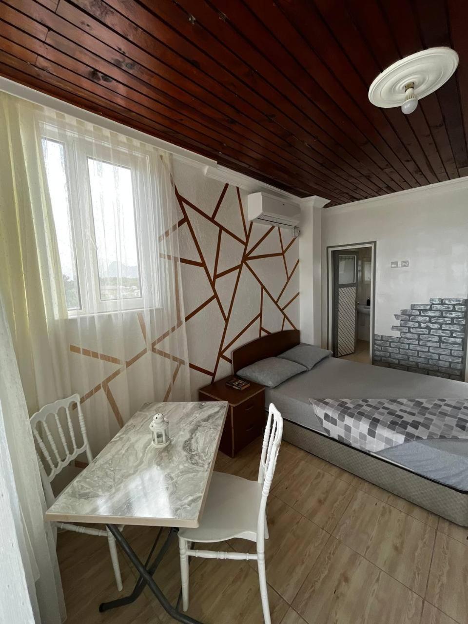 Duran Apart * Antalya