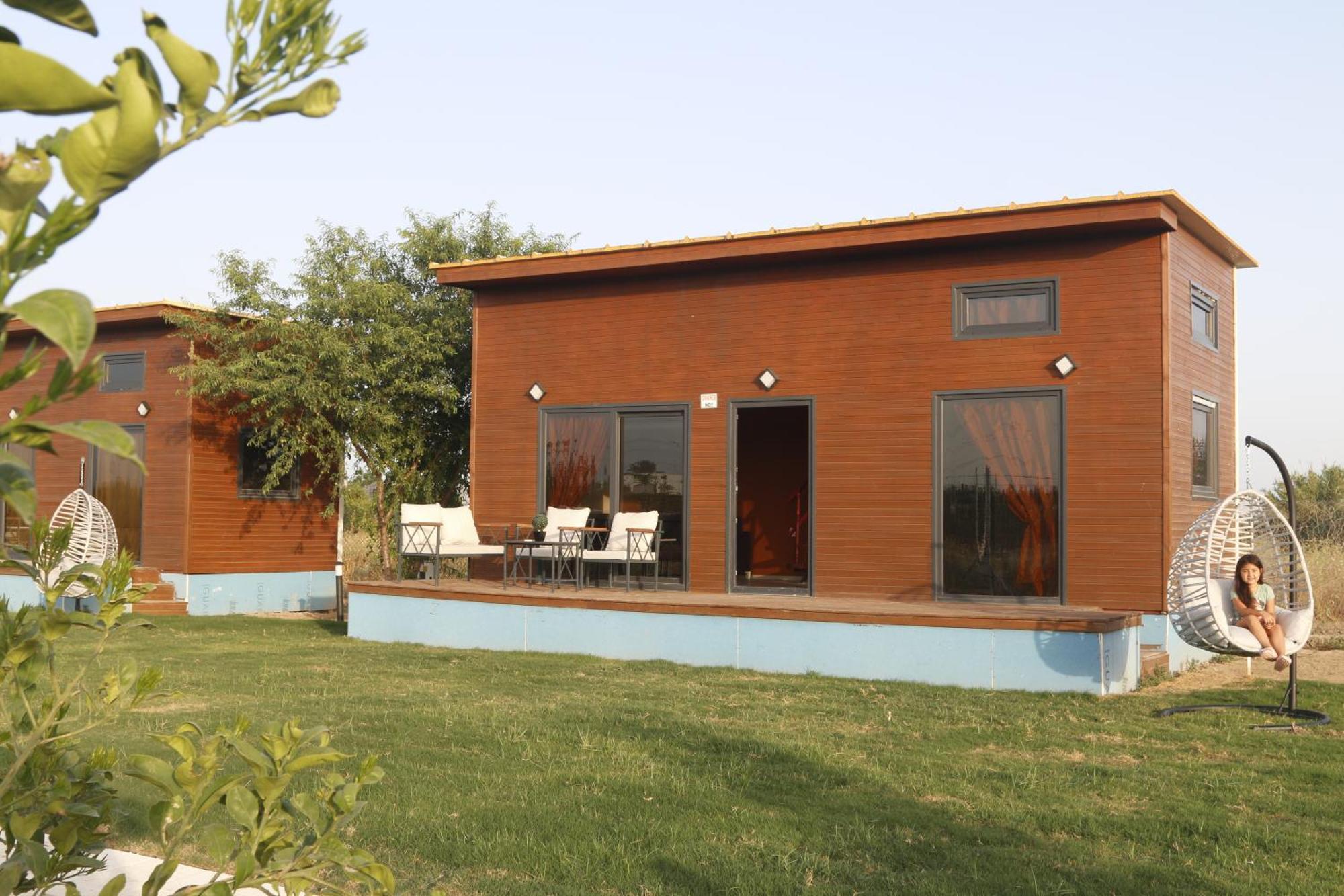 Orange Bungalow Evleri