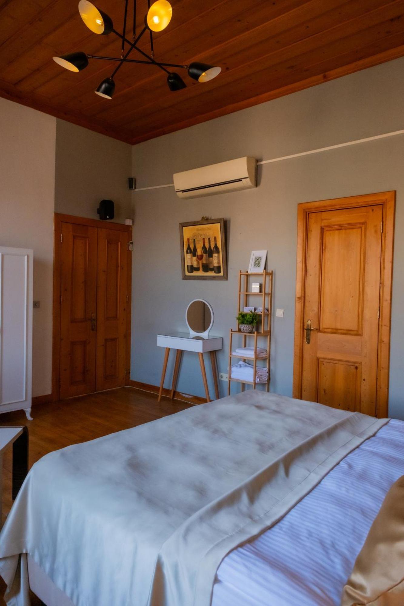 Privatunterkunft Grace Lounge Premium
