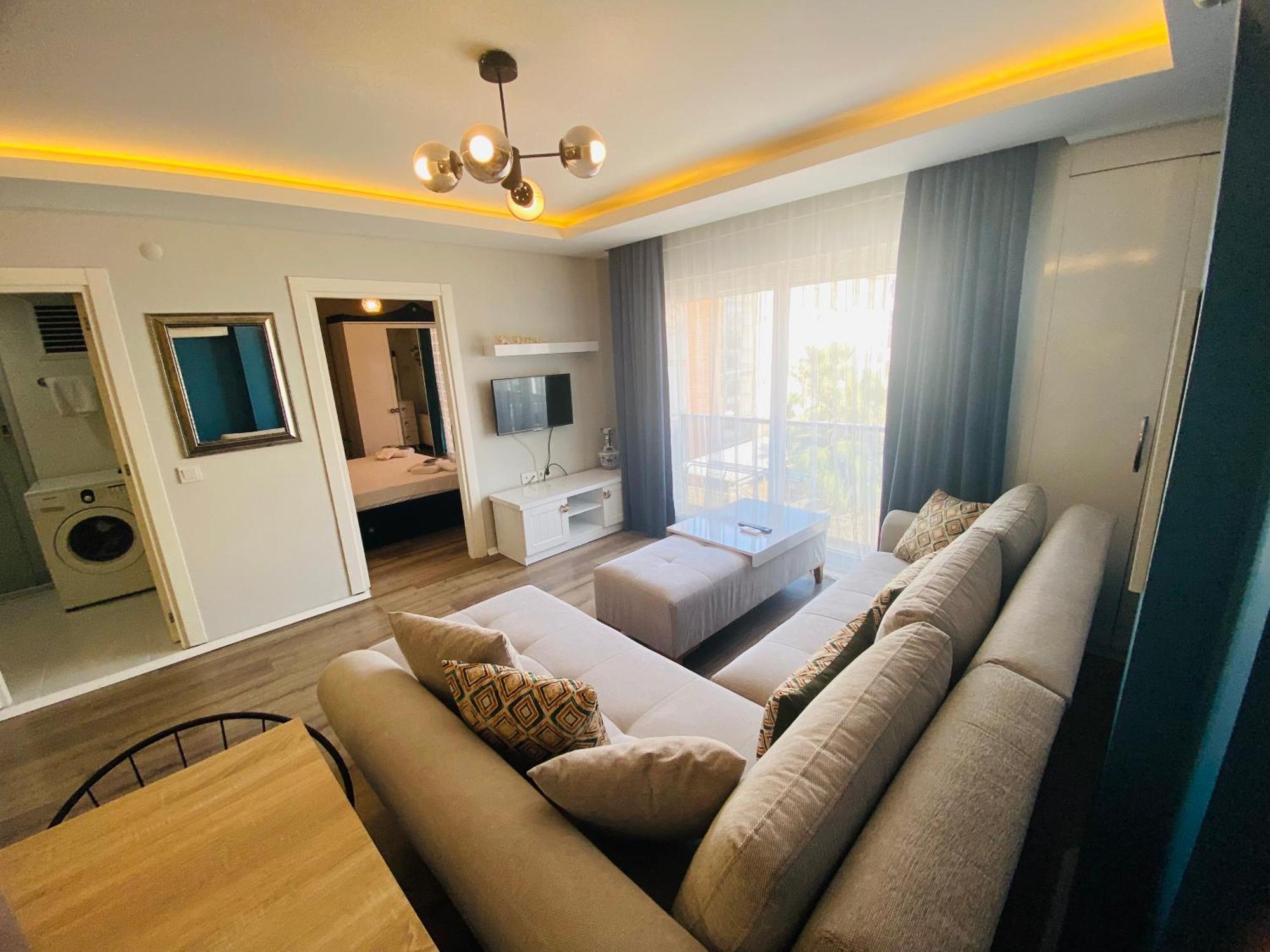 Royal Loft Aparthotel